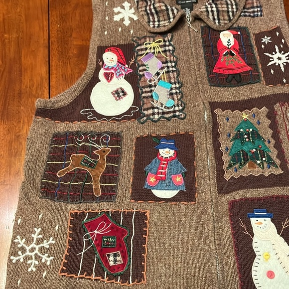 Designer Originals Studio FA LA LA Zip Up Christmas Sweater Vest Size 1X - Picture 3 of 6